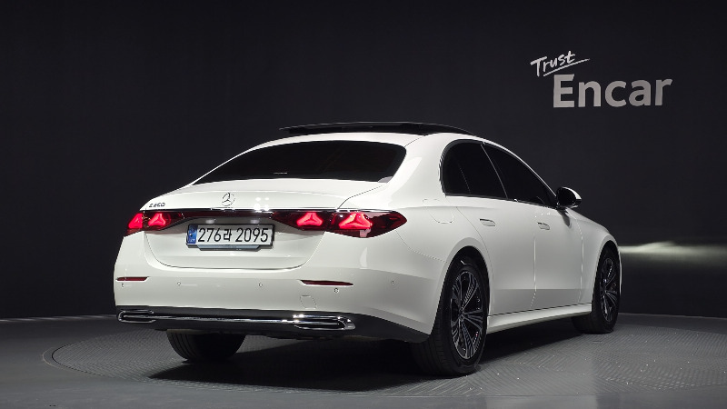 car Mercedes Benz E Class id48695 photo #2