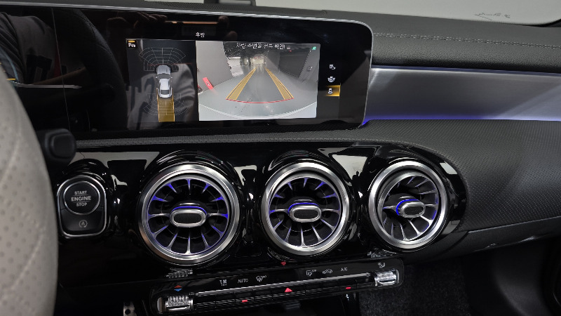 car Mercedes Benz CLA id48699 photo #15