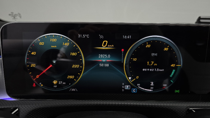 car Mercedes Benz CLA id48699 photo #8