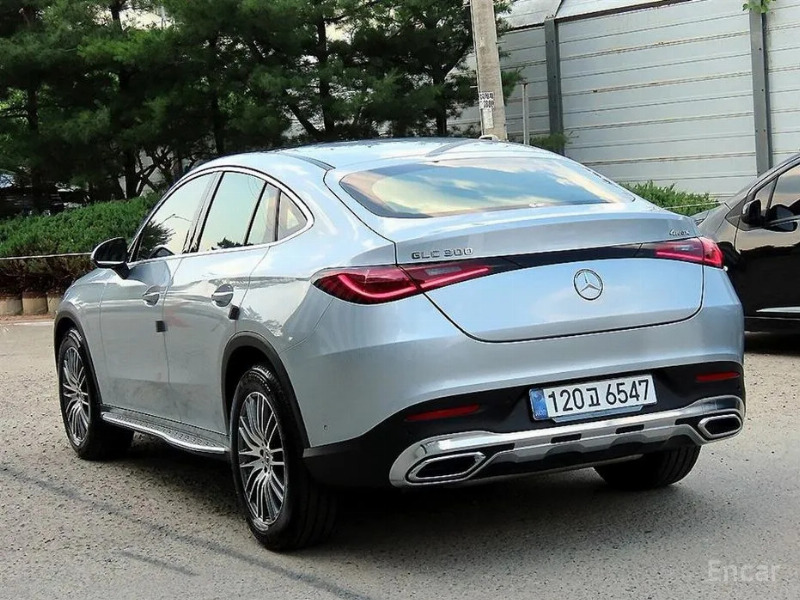 car Mercedes Benz GLC id48712 photo #2
