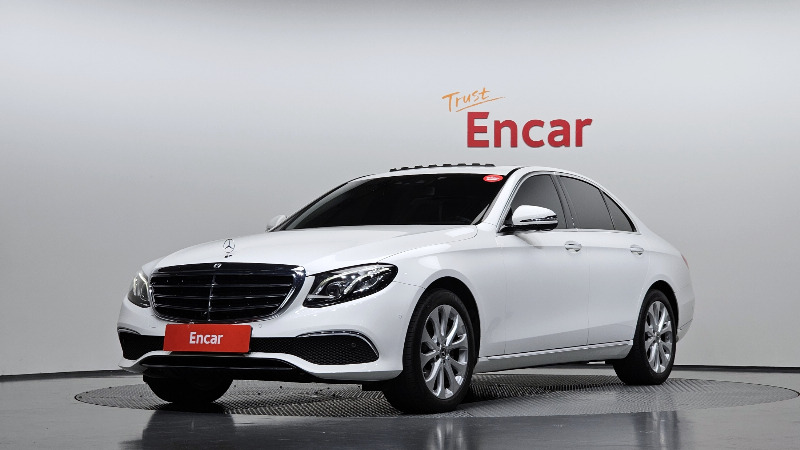 car Mercedes Benz E Class id48743 main photo