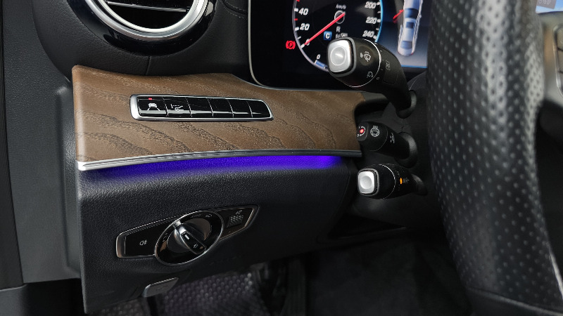 car Mercedes Benz E Class id48743 photo #15