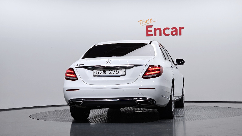 car Mercedes Benz E Class id48743 photo #4