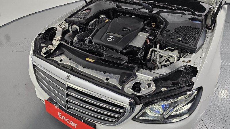 car Mercedes Benz E Class id48743 photo #6