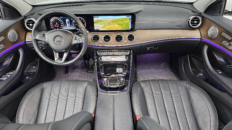 car Mercedes Benz E Class id48743 photo #7