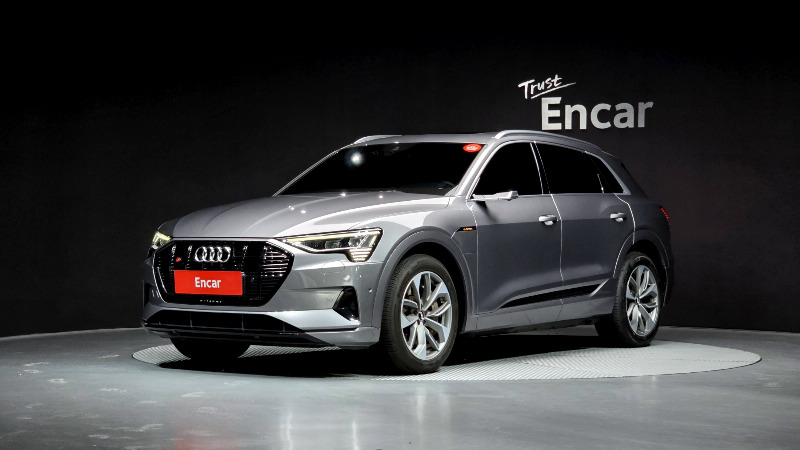 car Audi e-tron id48818 main photo