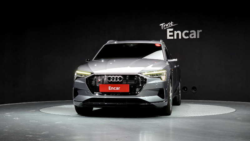 car Audi e-tron id48818 photo #3
