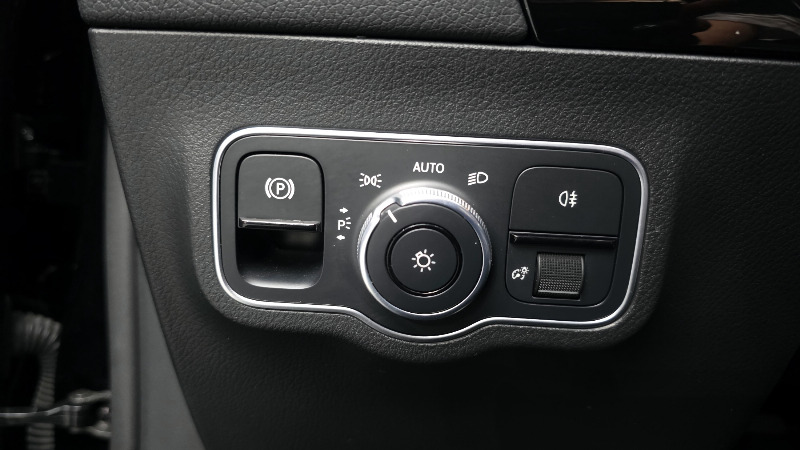 car Mercedes Benz GLA id48838 photo #16