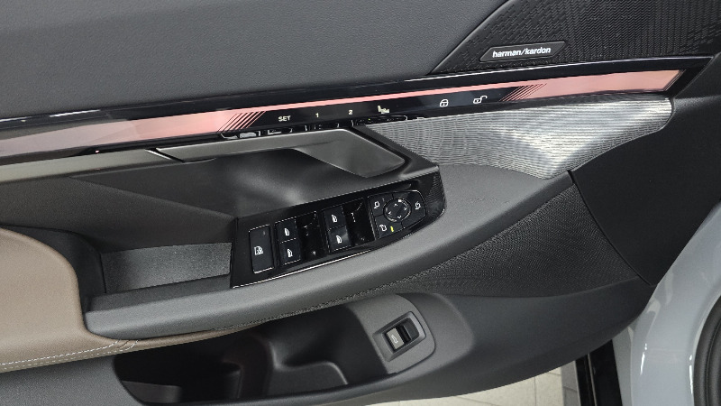 car BMW 5 Series id48875 photo #19