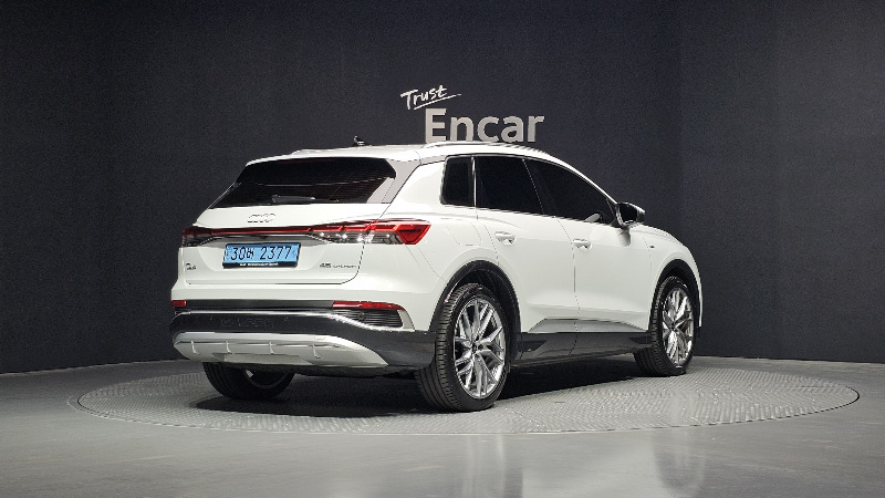 car Audi Q4 e-tron id48927 photo #2