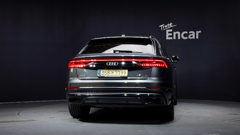car Audi Q8 id48963 photo #4
