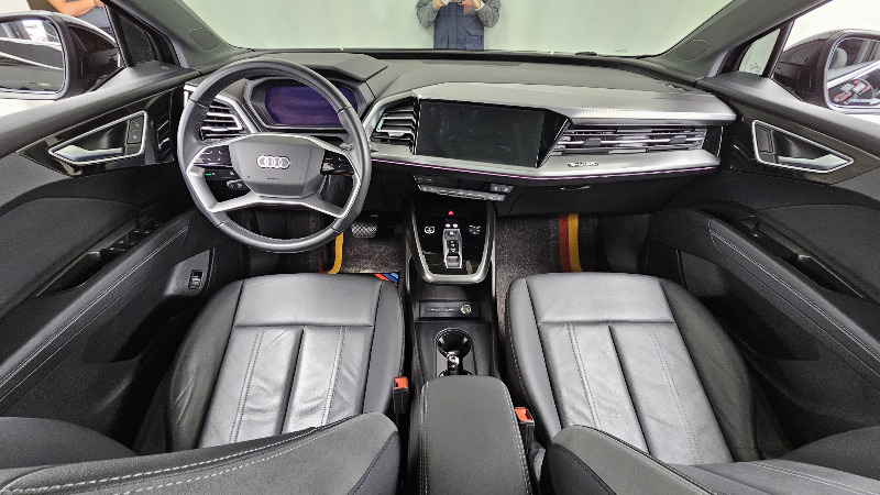 car Audi Q4 e-tron id48997 photo #7