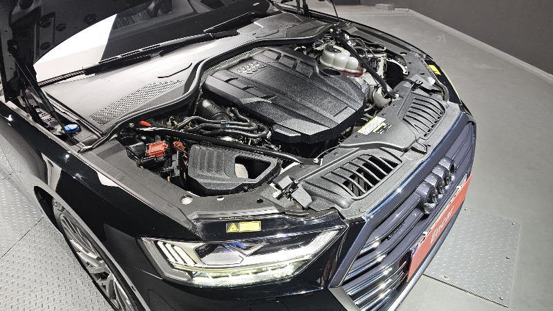 car Audi A8 id49006 photo #6
