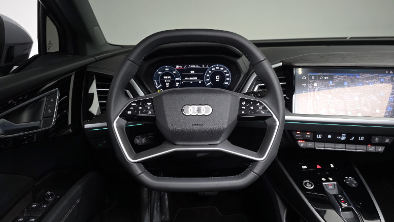 car Audi Q4 e-tron id49007 photo #12