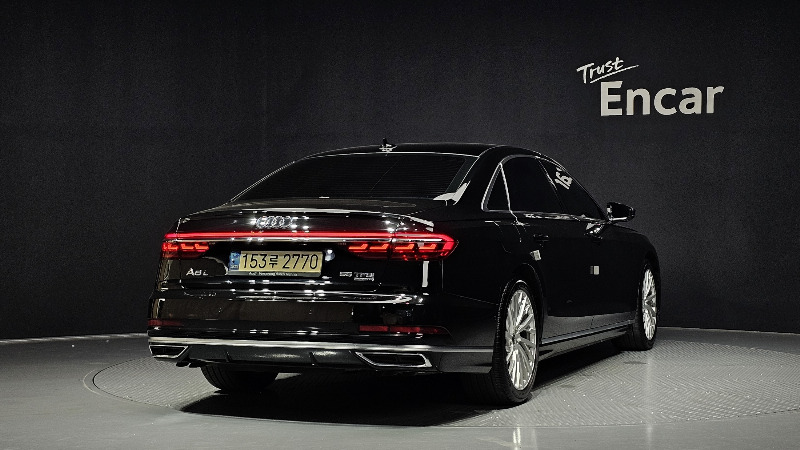 car Audi A8 id49011 photo #2