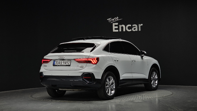 car Audi Q3 id49015 photo #2
