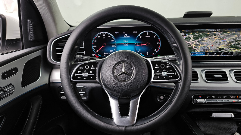 car Mercedes Benz GLE id49021 photo #13