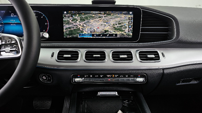 car Mercedes Benz GLE id49021 photo #15