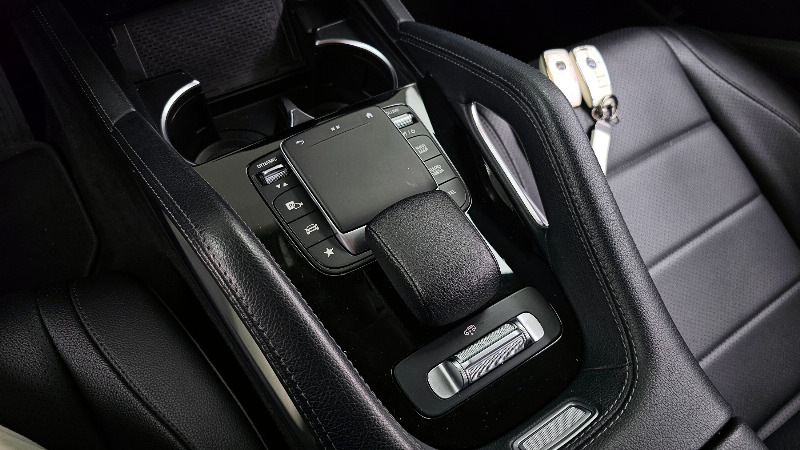 car Mercedes Benz GLE id49021 photo #18