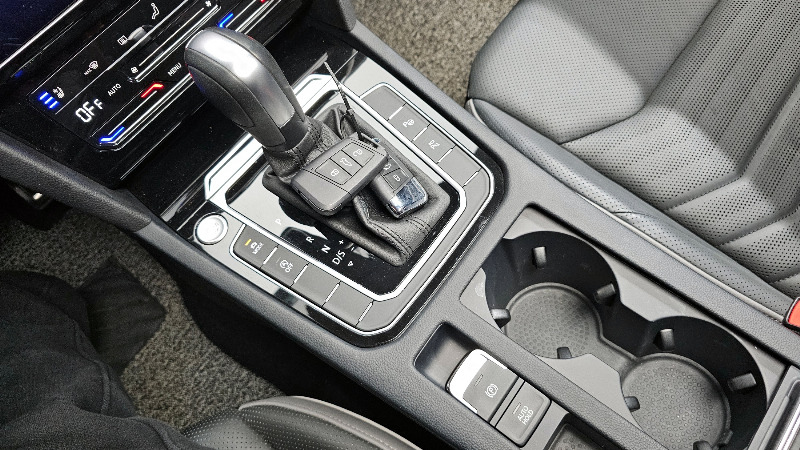 car Volkswagen Arteon id49045 photo #9