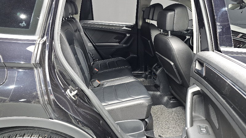 car Volkswagen Tiguan id49046 photo #11