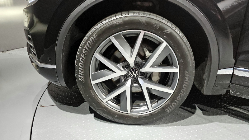 car Volkswagen Touareg id49051 photo #5
