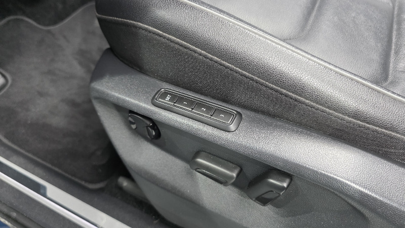 car Volkswagen Tiguan id49052 photo #18