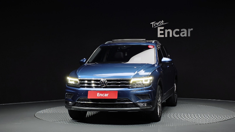 car Volkswagen Tiguan id49052 photo #3