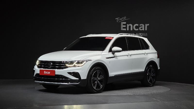 car Volkswagen Tiguan id49054 main photo