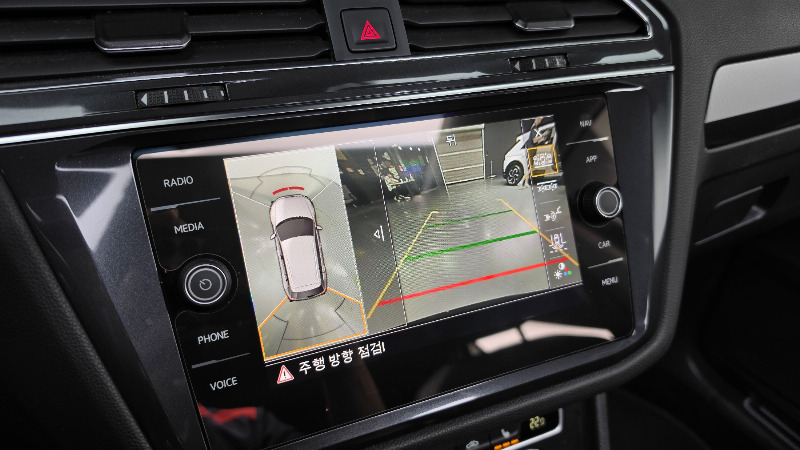 car Volkswagen Tiguan id49062 photo #15