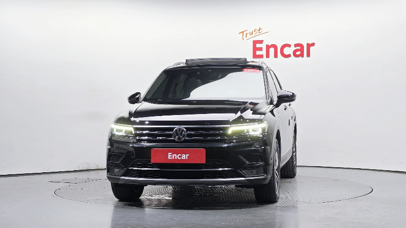 car Volkswagen Tiguan id49062 photo #3