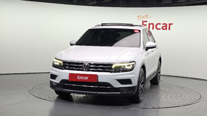 car Volkswagen Tiguan id49063 photo #3