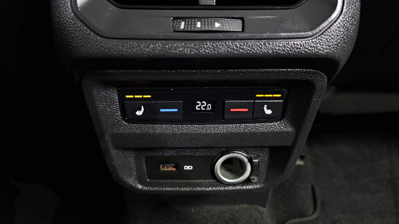 car Volkswagen Tiguan id49085 photo #19