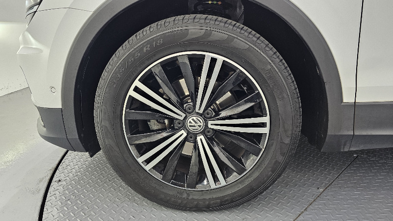 car Volkswagen Tiguan id49085 photo #5