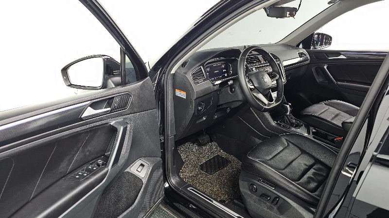 car Volkswagen Tiguan id49089 photo #11