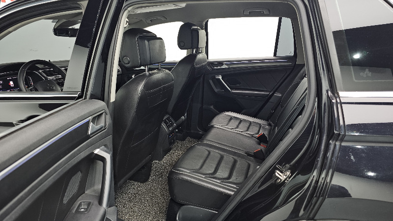 car Volkswagen Tiguan id49089 photo #12