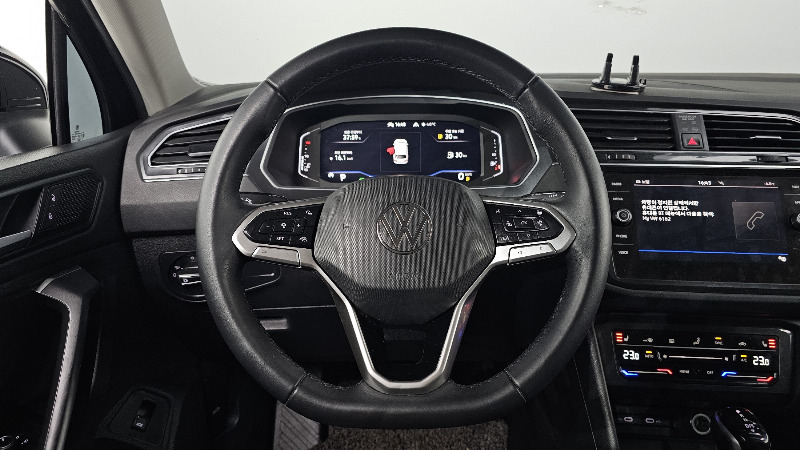 car Volkswagen Tiguan id49089 photo #13