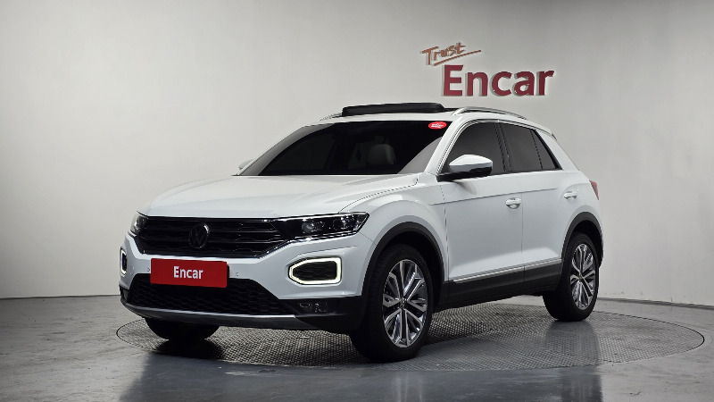 car Volkswagen T-Roc id49101 main photo