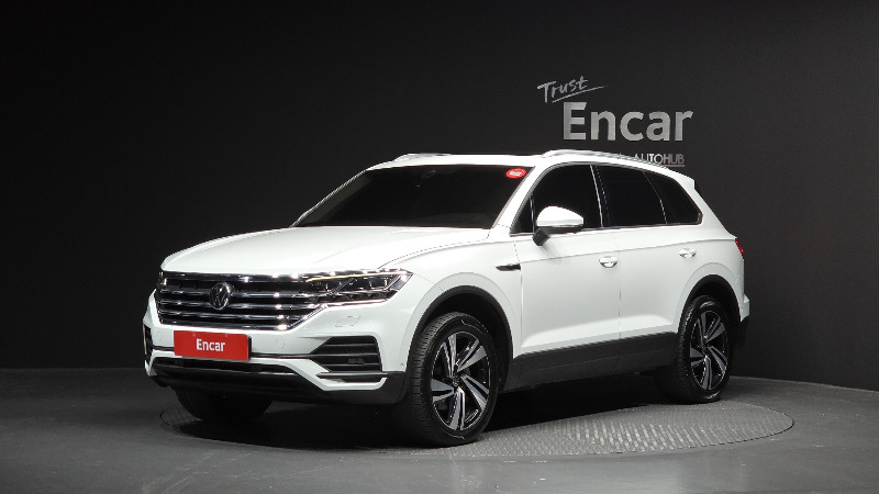 car Volkswagen Touareg id49106 main photo