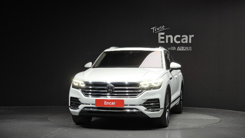car Volkswagen Touareg id49107 photo #3