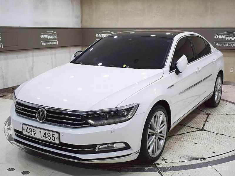 car Volkswagen Passat id49108 main photo
