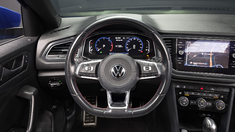 car Volkswagen T-Roc id49111 photo #13