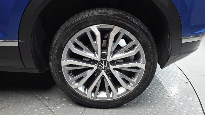car Volkswagen T-Roc id49111 photo #5