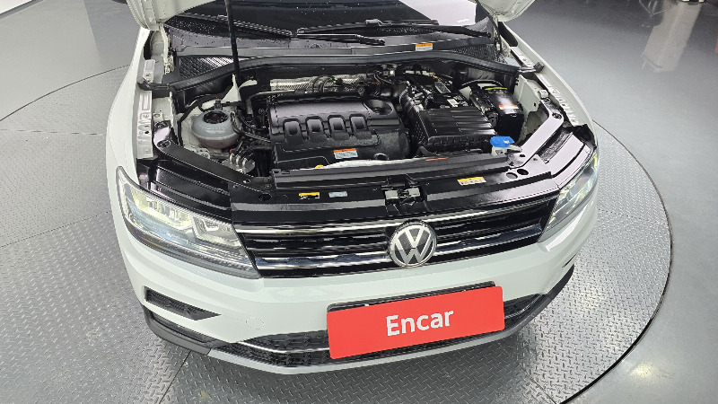 car Volkswagen Tiguan id49113 photo #6