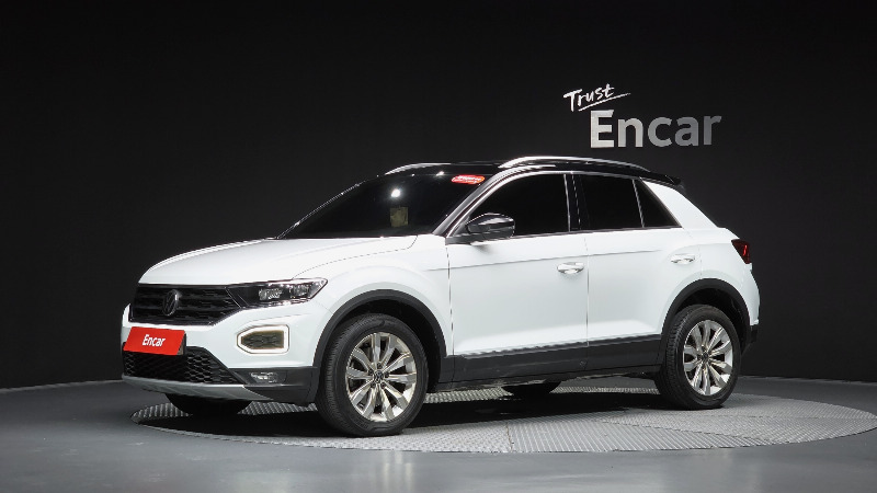 car Volkswagen T-Roc id49116 main photo