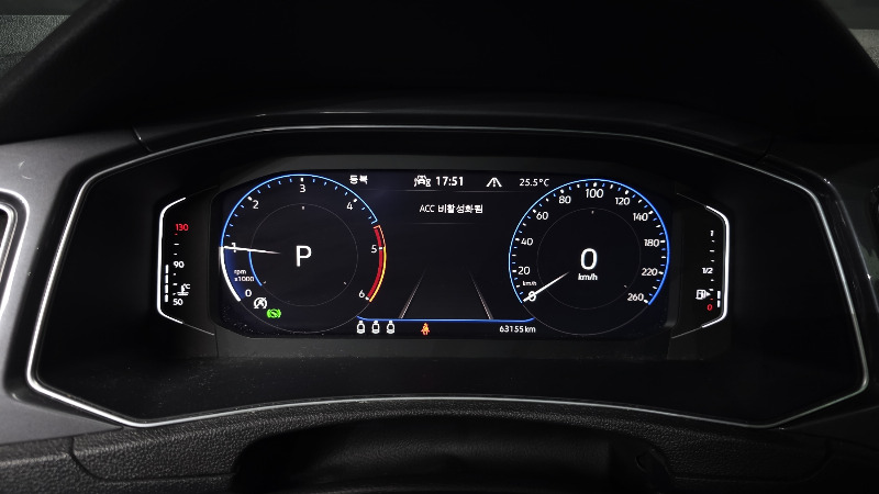 car Volkswagen T-Roc id49116 photo #8
