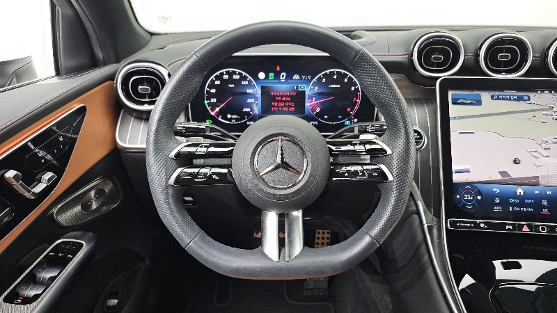 car Mercedes Benz GLC id49129 photo #16