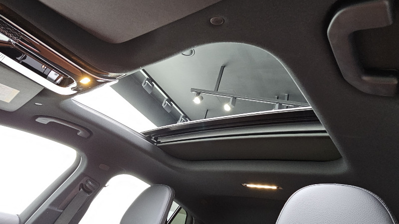 car Mercedes Benz GLC id49129 photo #19