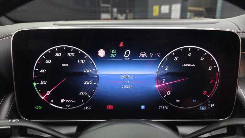 car Mercedes Benz GLC id49129 photo #8