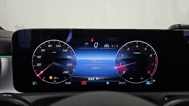 car Mercedes Benz CLA id49155 photo #8